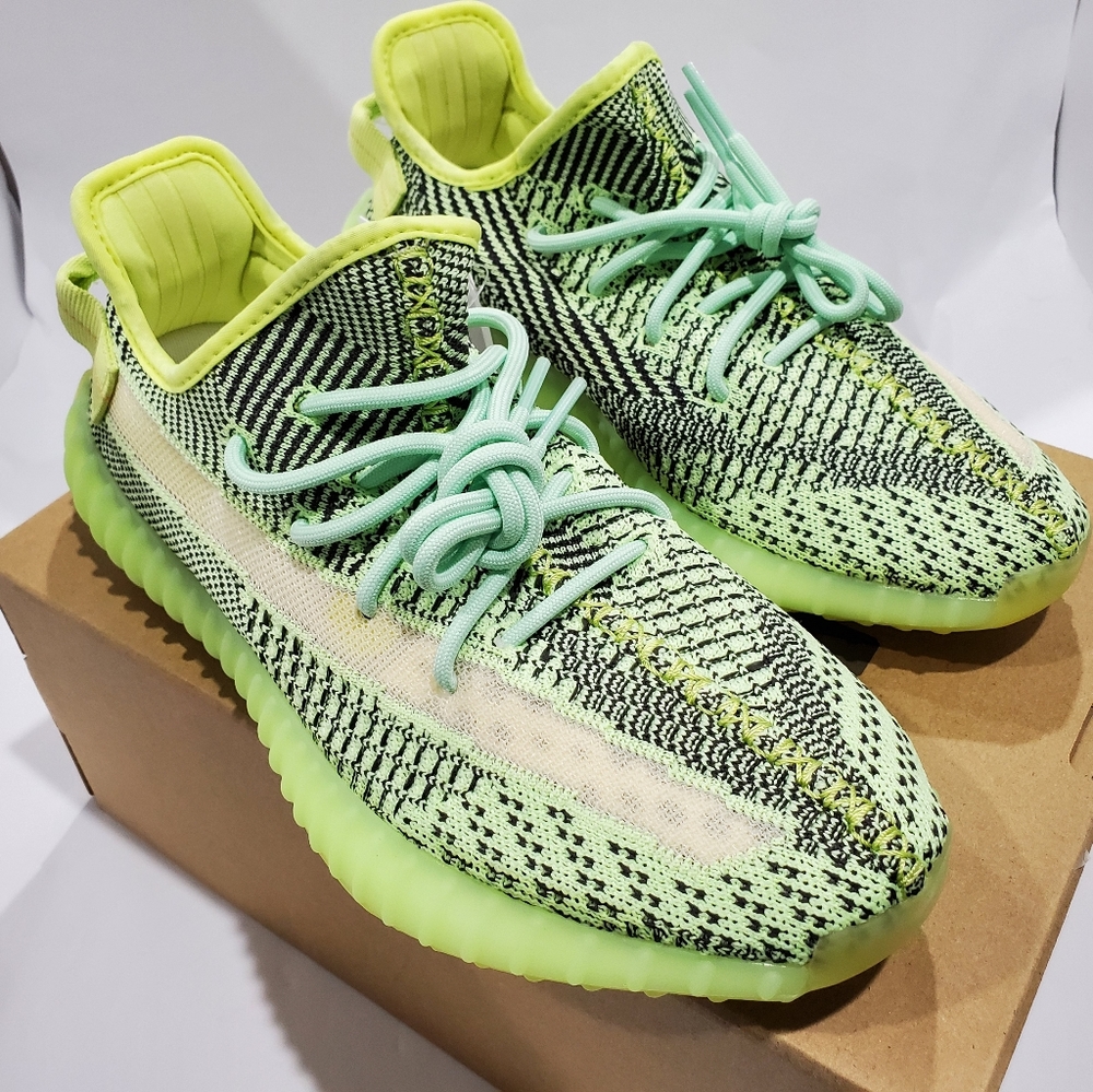 Yeezy Yeezreel Non Reflective - Picture 1 of 8
